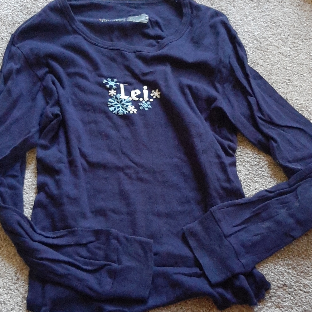 Long sleeve tee